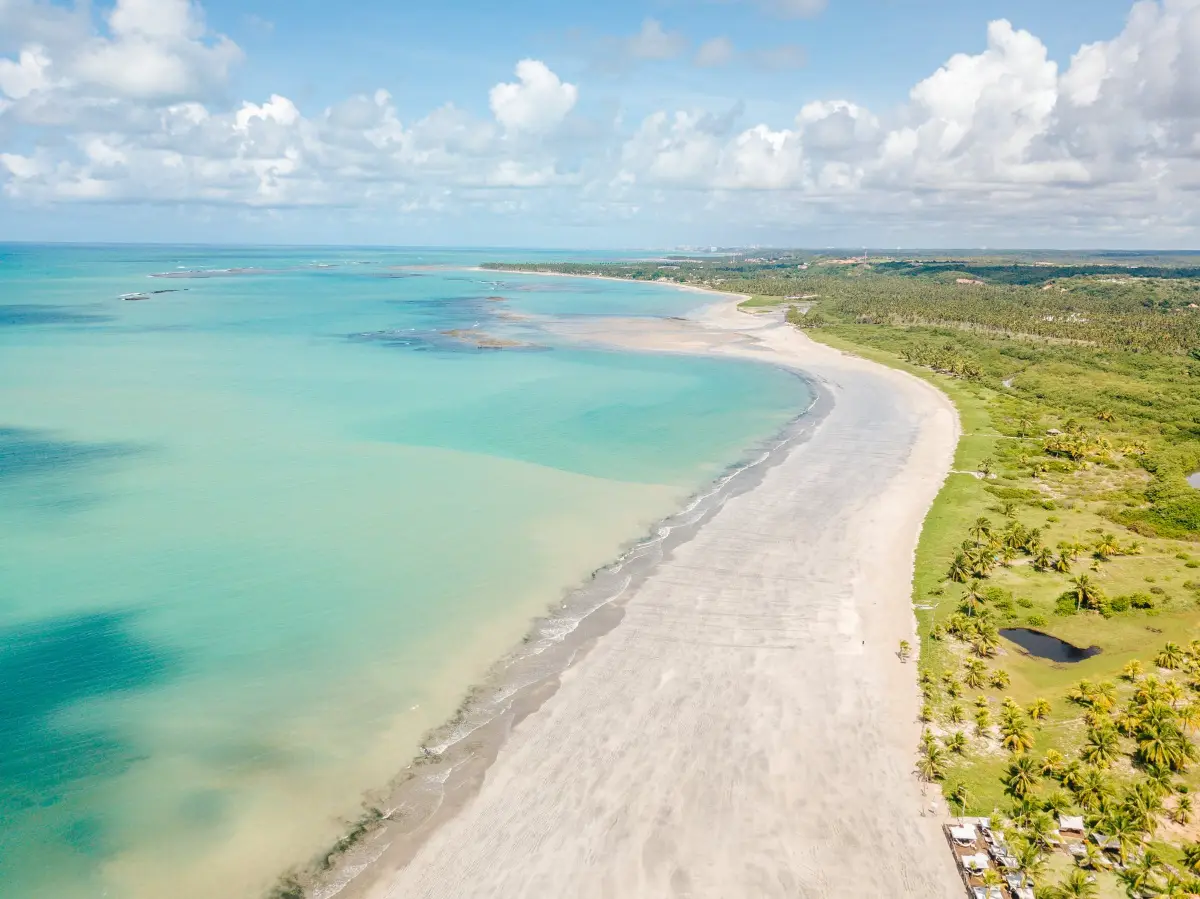 Mar calmo da Praia de Ipioca